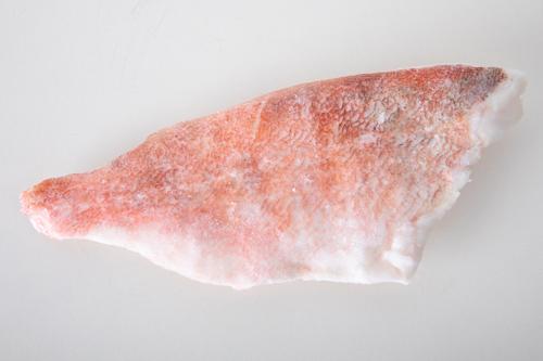 Karmazyn ze skórą - filet - karton 10 kg - IQF - glazura techniczna